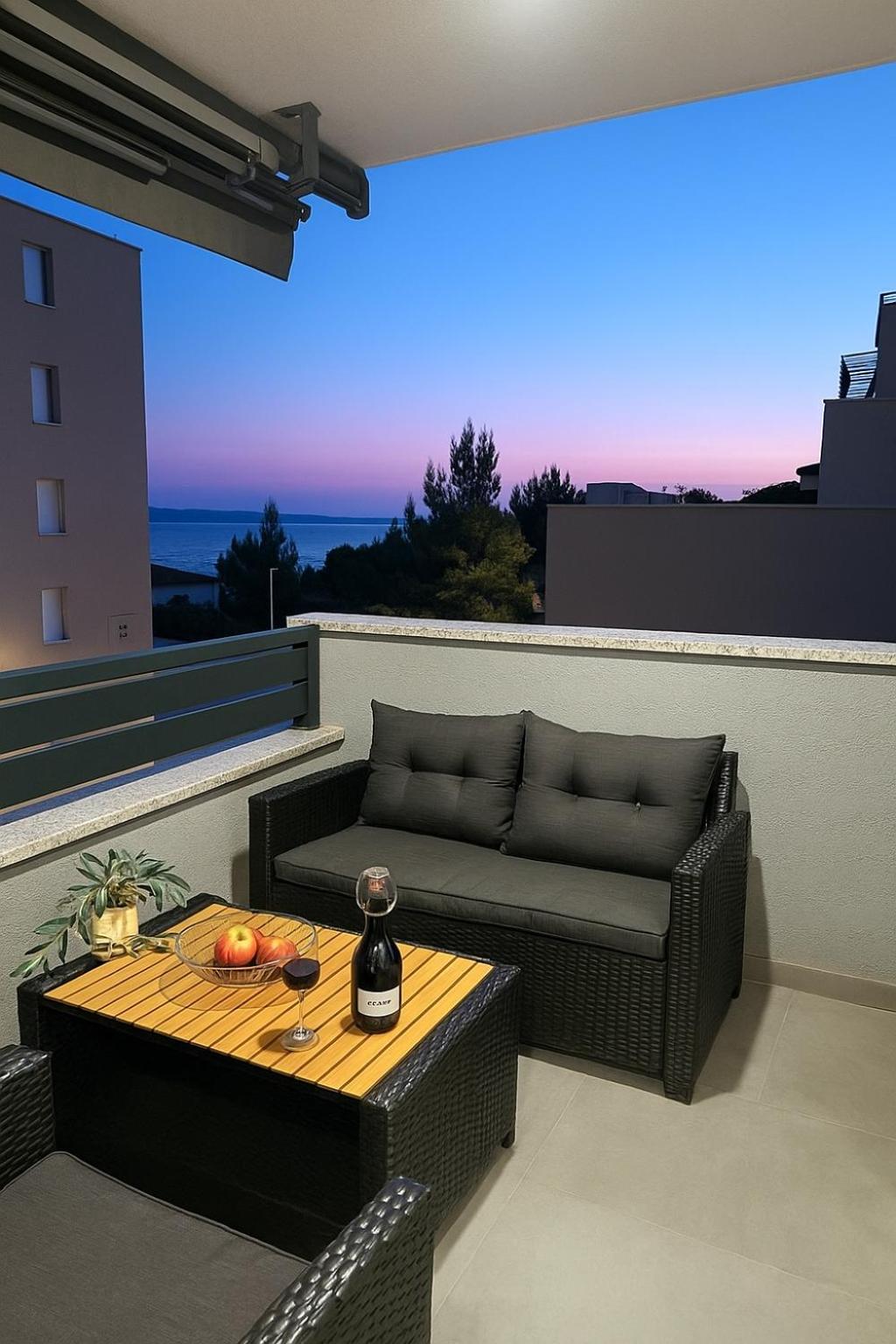 Apartments Deluxe Vucko Макарска Экстерьер фото