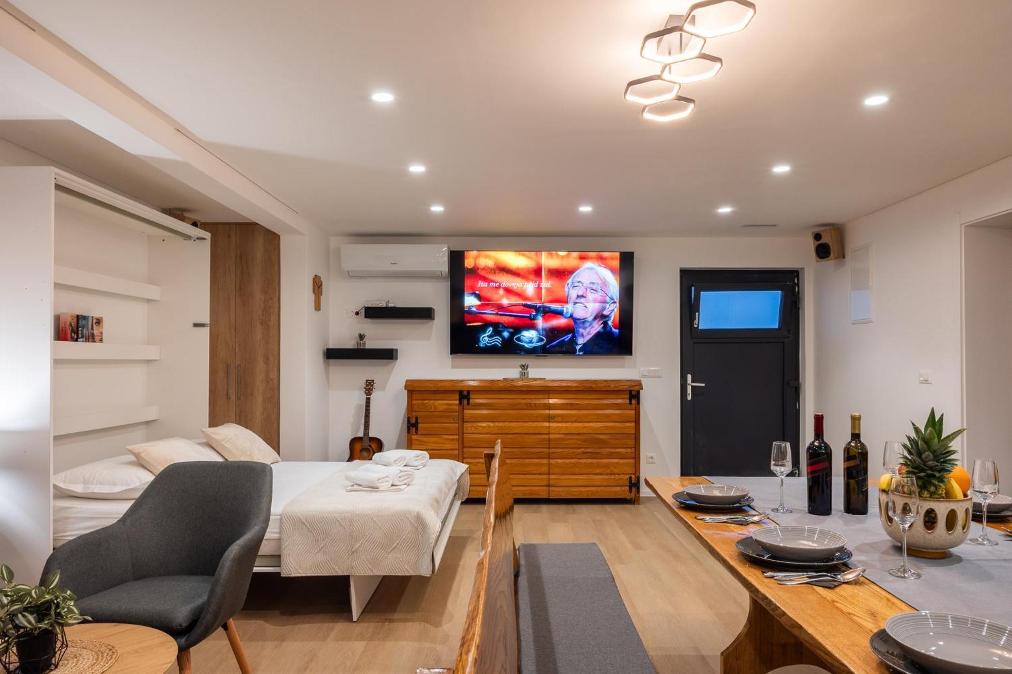 Apartments Deluxe Vucko Макарска Экстерьер фото